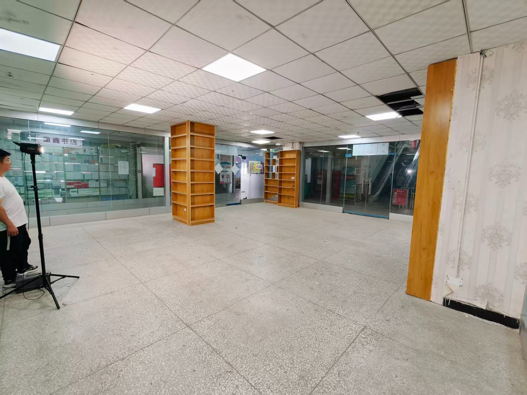 万安街入驻AI产业园，共享数字经济新机遇